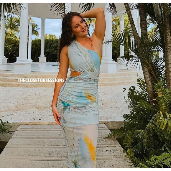 ZARA BLOGGER FAVE!!! Fitted Midi Dress NWT - Picture 7 of 16